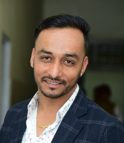  Mr.Pankaj Nafreyia